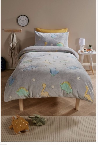 Glow the dark singe - in,