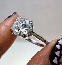 2Ct Cushion Cut Lab-Grown/CVD