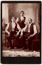 CIRCA 1890s CABINET CARD