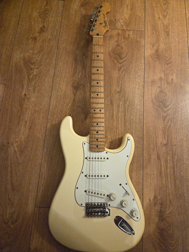 Fender stratocaster cream - fender,