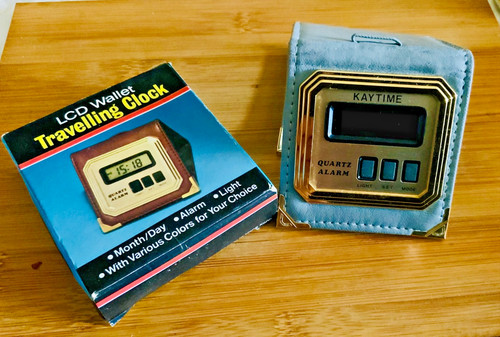 Vintage 1980s lcd wallet - 1980s,