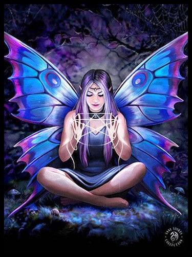 Black framed anne stokes - black,