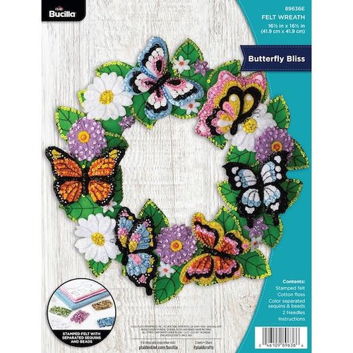 Bucilla felt wreath - 16.5",