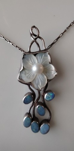 Beautiful natural signed - beautiful,