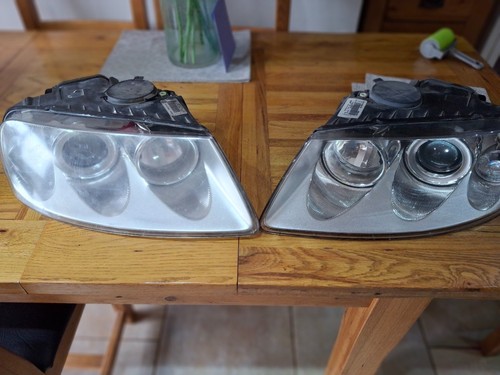 Front headlights pair - front,