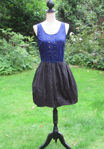 Blue black puffy - blue, style