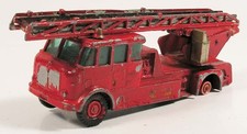 MATCHBOX MERRY WEATHER FIRE