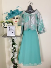 Lizabella Size 18 Silver &