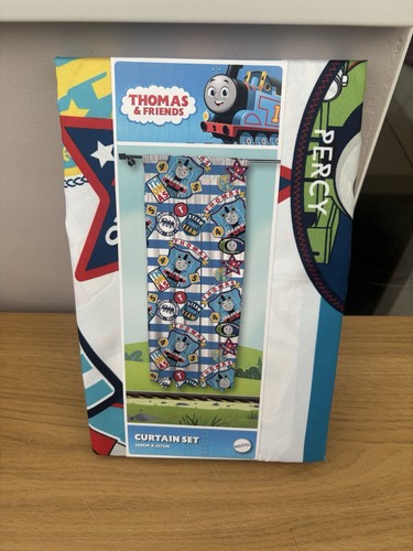 Thomas the tank engine - tank, curtain