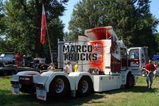 Truck photo Scania V8 tractor