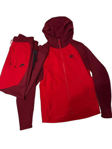 Old season nike sportswear - season,