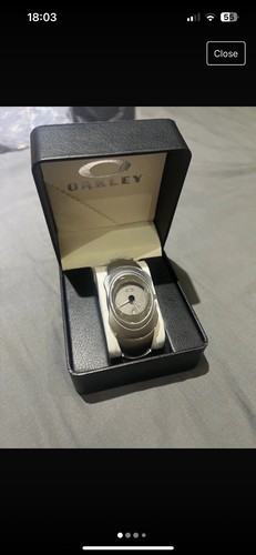 Silver oakley time bomb watch - silver,