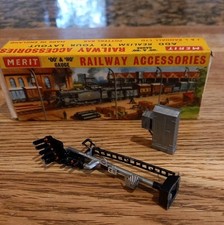 Vintage Merit 3 aspect signal