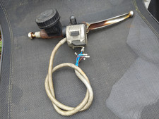 TRIUMPH BONNEVILLE T140 =