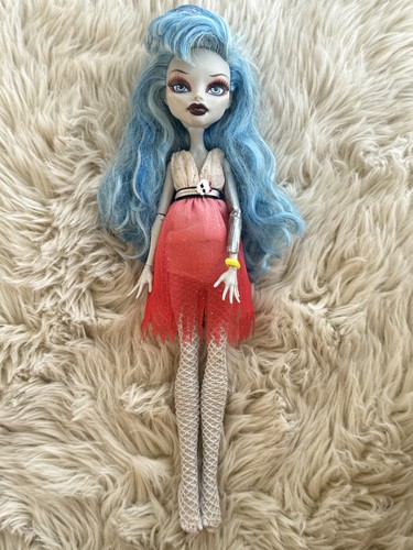 Monster high ghoulia yelps - high,