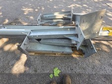 Motorway crash barriers /