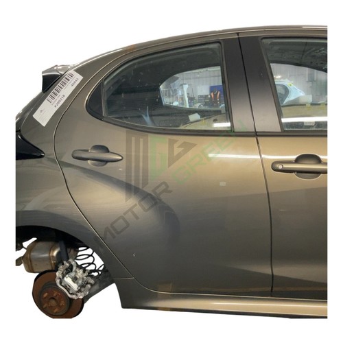 Toyota yaris 2020 right - 2020-24,