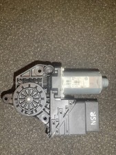 VW GOLF MK6 PASSENGER SIDE REAR DOOR  WINDOW MOTOR 5K0959703D/ 0130821430