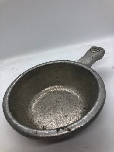 Vintage aluminium bowl - , pot