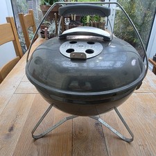 ** WEBER SMOKEY JOE CHARCOAL BARBECUE BBQ GRILL COOKING OUTDOORS GARDEN PORRABLE