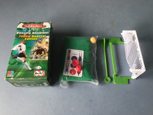 Subbuteo penalty shootout - penalty,