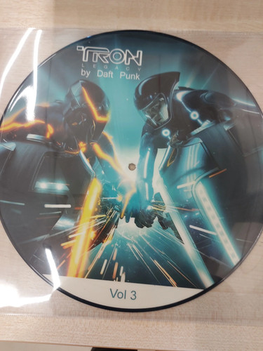 Daft punk derezzed - punk,