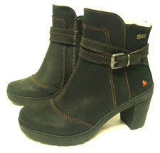 The Art Company Black Leather