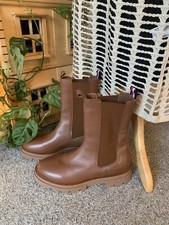 Lovely Cognac Toast Brown