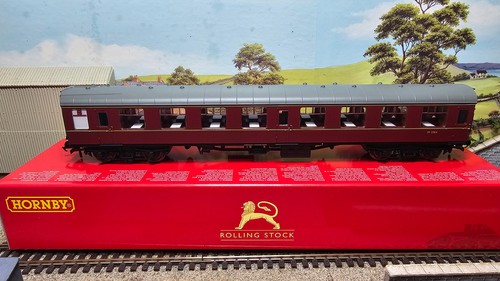 R40519 hornby mk1 - hornby, tso