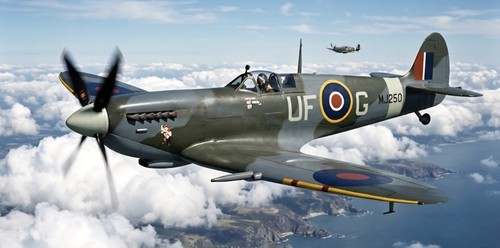 Ww2 spitfire coming - 🇬🇧,