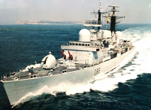 Royal navy type destroyer - royal,