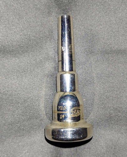 63r piccolo trumpet - 63r-m,