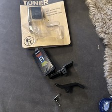 D'Addario ECLIPSE Clip-On Headstock Guitar/Bass Tuner, Black - Clip Damaged