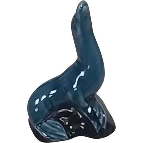 Poole seal figurine blue - poole,