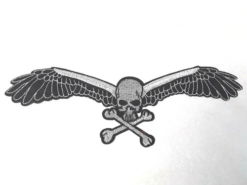 Silvery eagle wing skull - pc,
