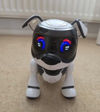 Teksta Robotic Dog, Responds