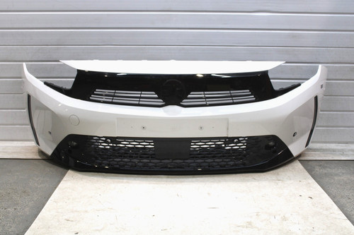 Vauxhall corsa facelift - f,
