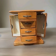 Mele & Co. Heloise Wooden