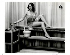 LG71 1981 Original Photo LEGGY