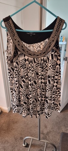 Store twenty one black white - store, &