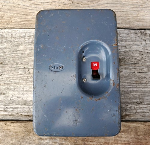Large vintage industrial heavy - large,