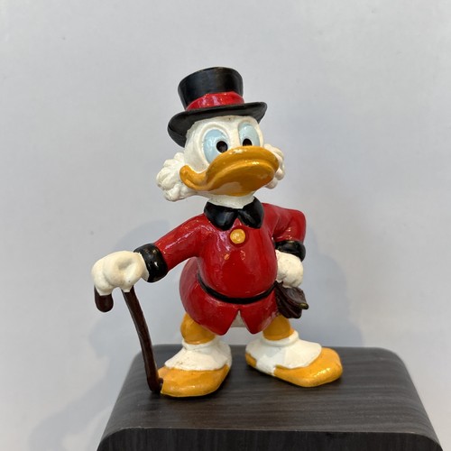 Rare 80s vintage bullyland - rare,