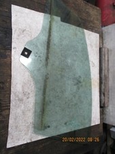 FIAT GRANDE PUNTO 2012 NSF FRONT PASSENGER SIDE WINDOW GLASS