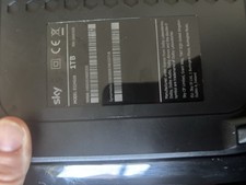 Sky Q ES340d8 1TB TV Box with
