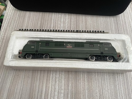 Mainline d824 highflyer - mainline,