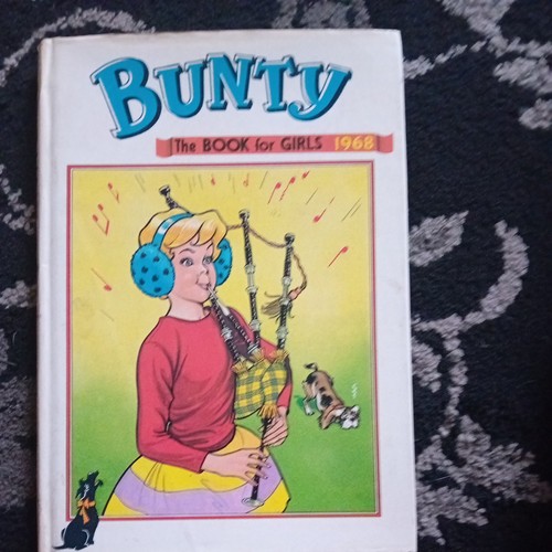 Vintage bunty annual 1968 - annual,