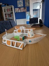 Sylvanian Families Marina May Boat 