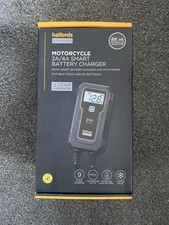 Halfords Advanced Motorcycle 2A/4A Smart Battery Charger & Maintainer (6V/12V)