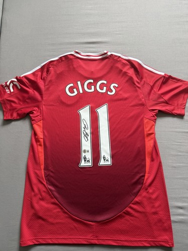 Ryan giggs signed manchester - ryan,