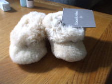 SAMANTHA HOLMES BABY NATURAL ALPACA SLIPPERS/BOOTIES 0-6. MONTHS